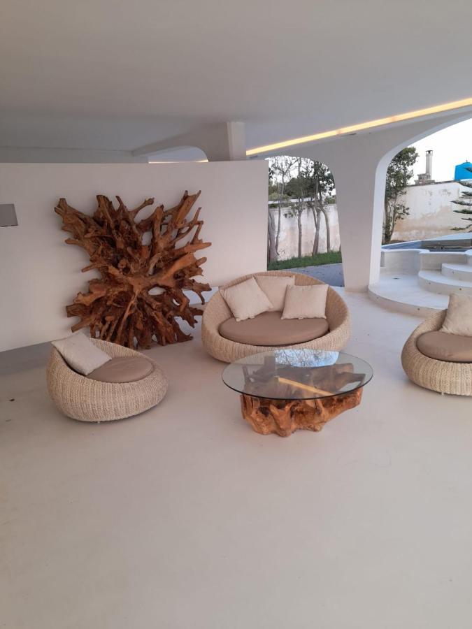B&B Valentino Luxury Rooms By Salentolimit Porto Cesareo Exterior photo
