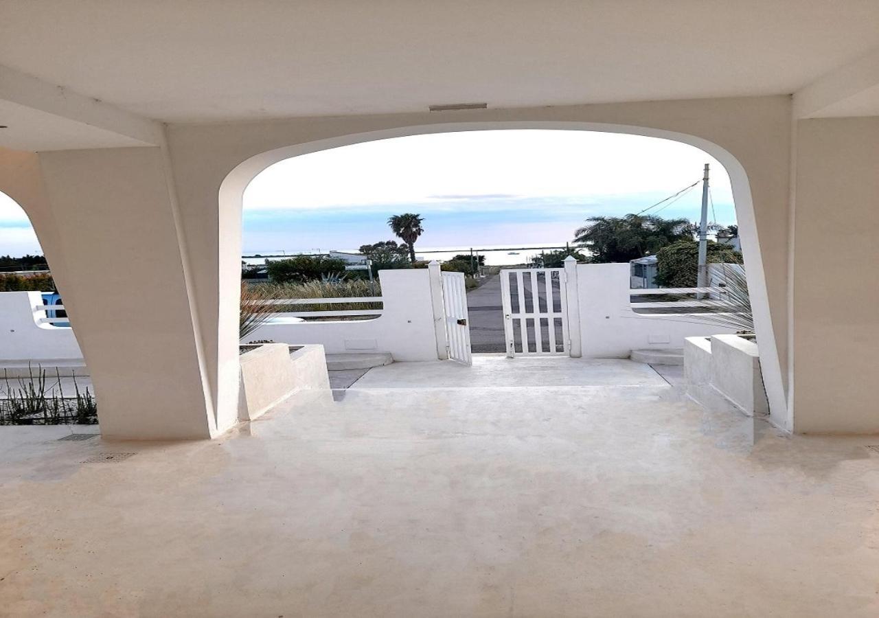 B&B Valentino Luxury Rooms By Salentolimit Porto Cesareo Exterior photo